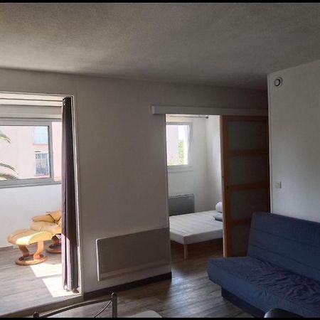Frejus-Plage Et Centre-Ville, 28 M2, Accueil 4 Personnes, Francais, English Spoken Exteriör bild